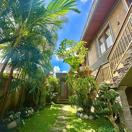Bupon House Anggrek Room Penginyahan Exterior photo